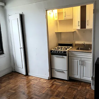 Rented by Douglas Elliman | media 7