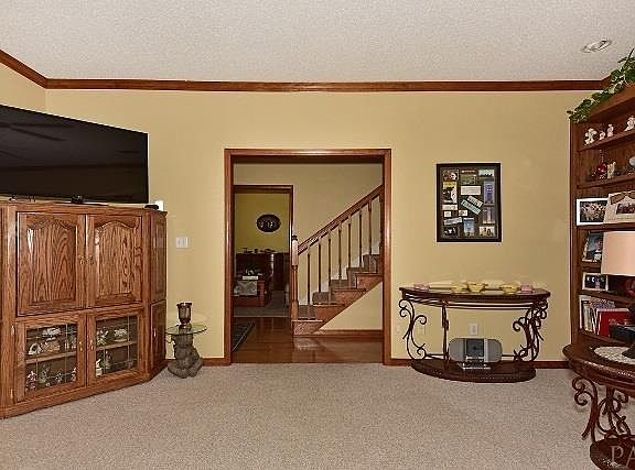 4th image of 8671 Winding Ln