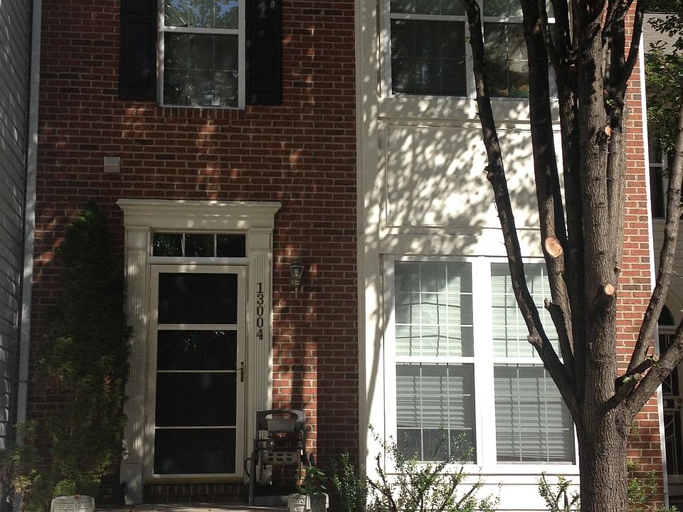 Front of the house 