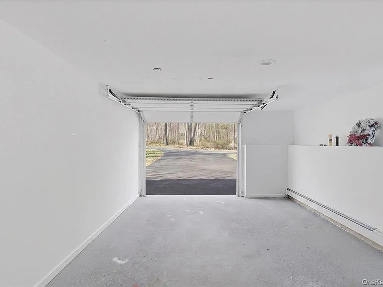 263 Oyster Bay Rd — Photo 29