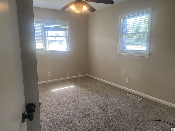 4th image of 720 Fairlane Dr