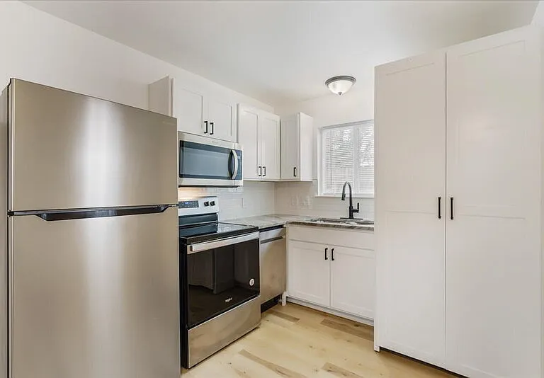 1118 Ebert Ave #C — Photo 7