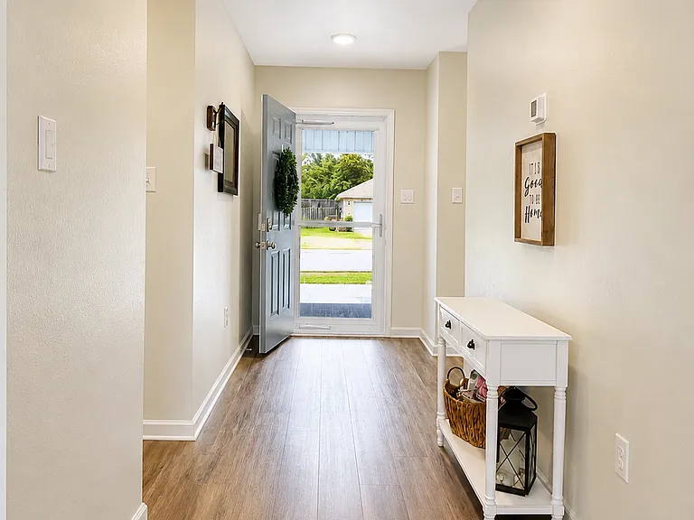 9023 Bellewood Pl — Photo 2