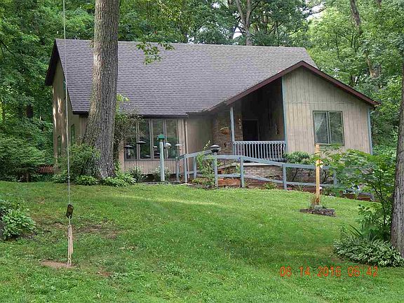 2nd image of 2902 W Bristol Dr