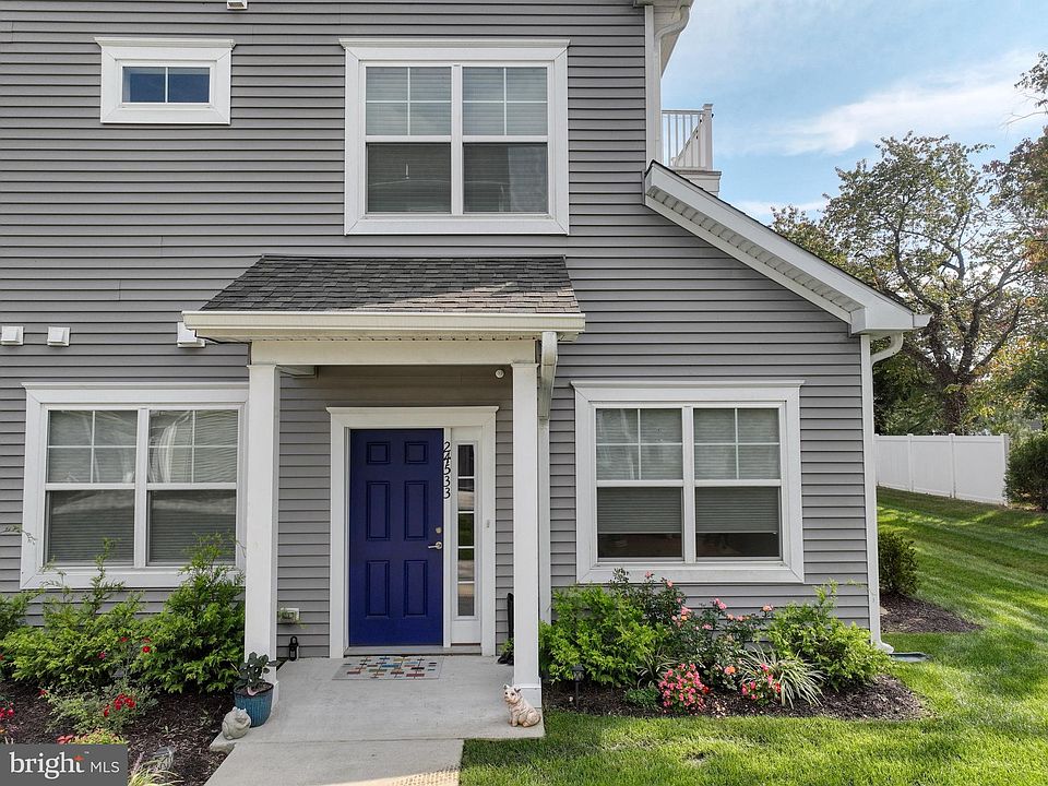 1st image of 24533 Merlot Dr