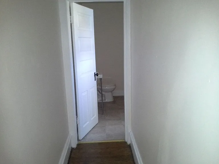 217-219 N Henderson St — Photo 18