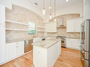 1825 W 24th St, Houston, TX 77008