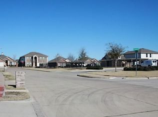 1404 Connie St, Burleson, TX 76028