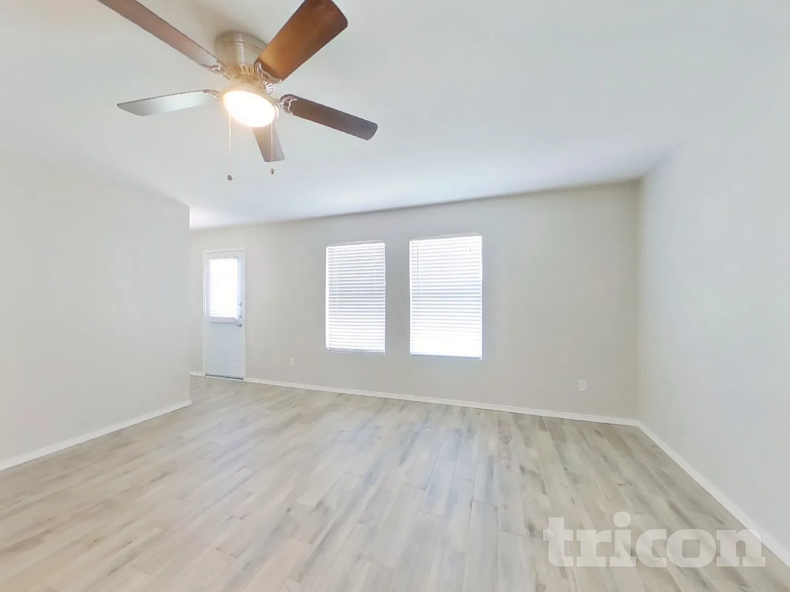 12126 Shine Avenue Rhome TX — Photo 3