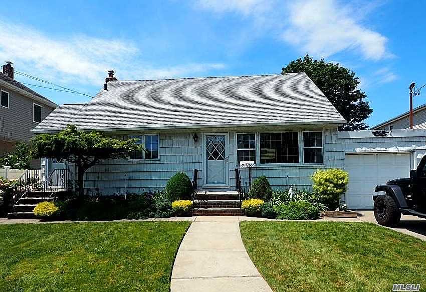 1st image of 2868 Terrell Ave