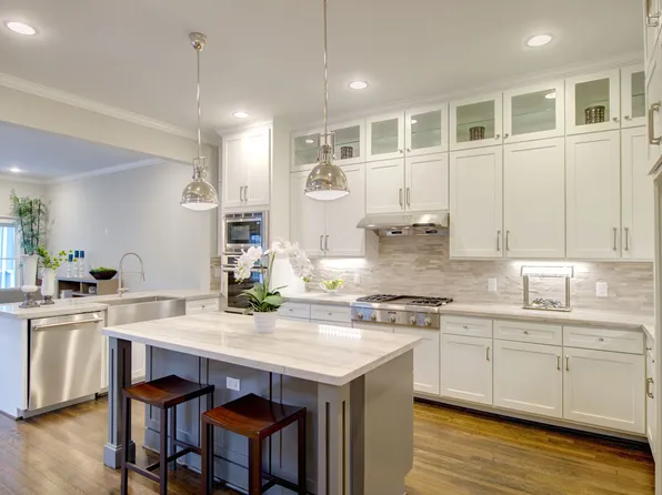 431 Arlington St, Houston, TX 77007