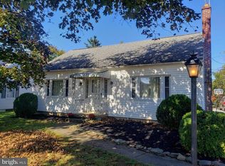 145 Guilford Dr, Chambersburg, PA 17202