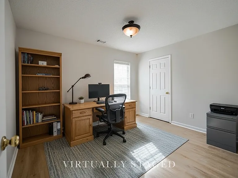 1570 Swan Valley Ct — Photo 2