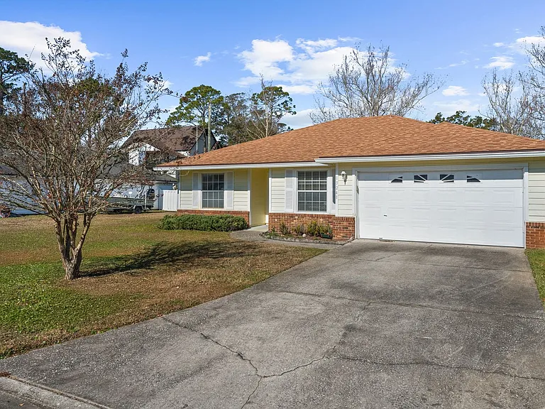 13241 Mendenhall Pl — Photo 2