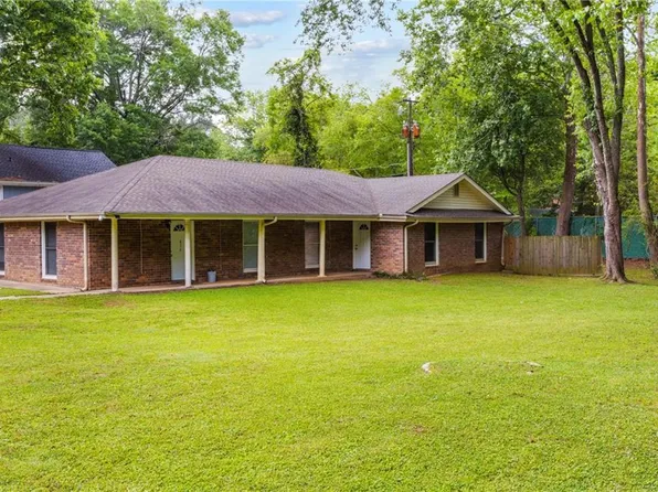 834 Wilson Cir SW, Marietta, GA 30064