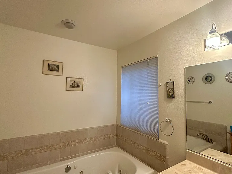 11820 Oslo Dr — Photo 18