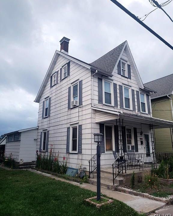 2nd image of 1626 Washington Ave