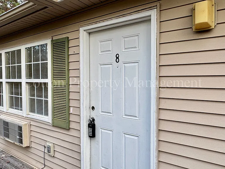 4516 Greentree Rd #8 — Photo 3