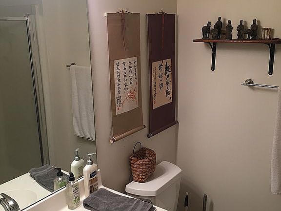 5th image of 837 River Mews Ct