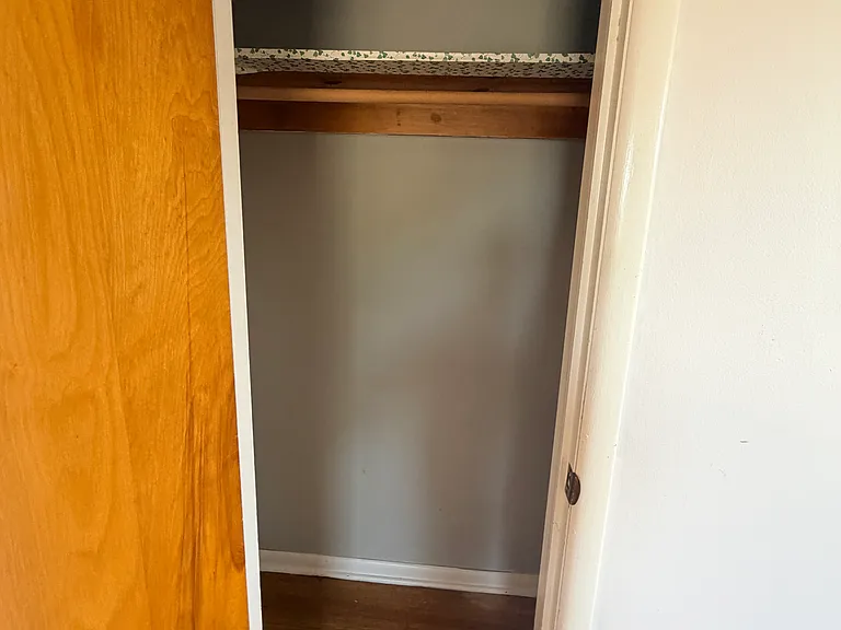 2307 Noble Rd #2 — Photo 8