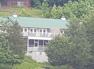 470 Oak Ridge Rd APT A, Cadiz, KY 42211