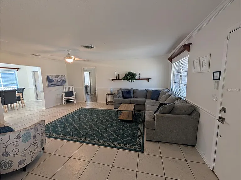 5355 Kent Rd — Photo 5