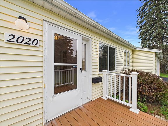 3rd image of 2020 Baird Rd