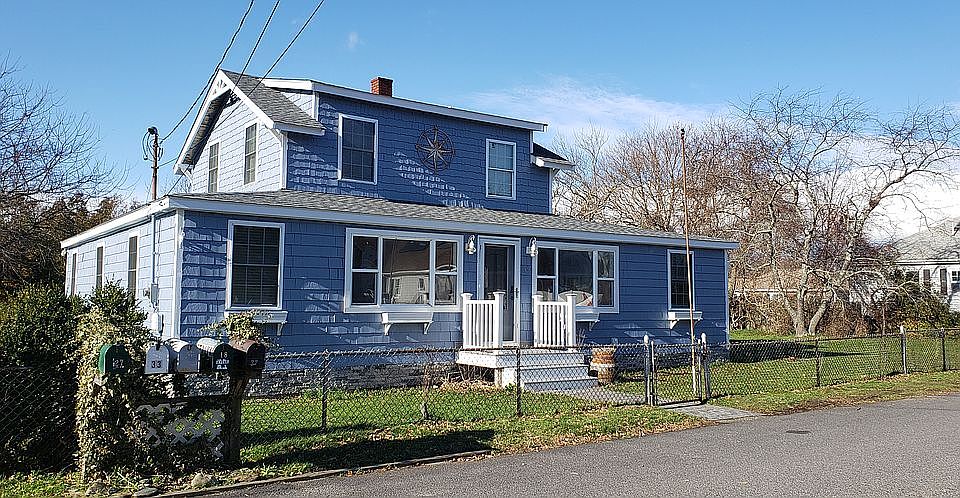 32 Morgan Front door