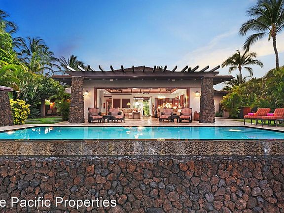 2nd image of 68-102 W Pukaua Pl
