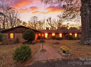 219 Settlemyre Rd, Morganton, NC 28655