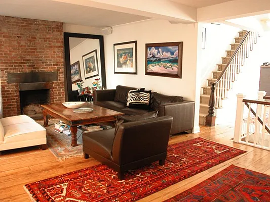 Rented by Sotheby's International Realty | media 31