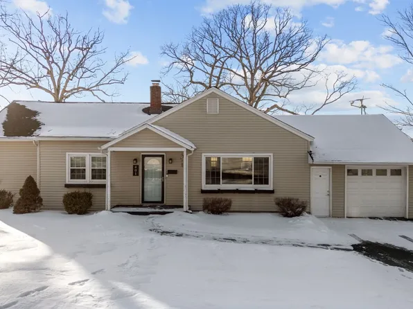 401 Corey Ave, Endwell, NY 13760