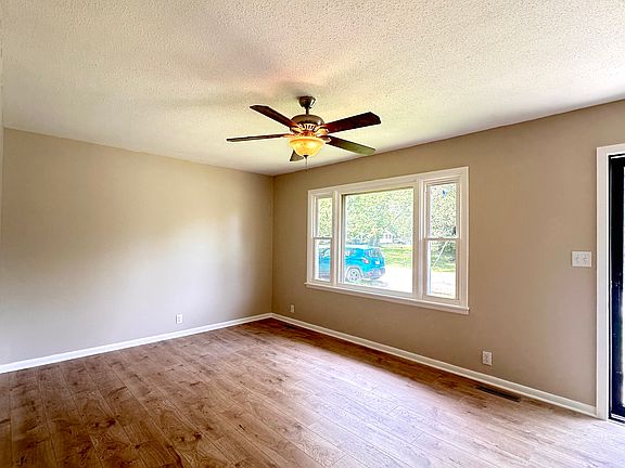 2nd image of 1020 S 22nd St