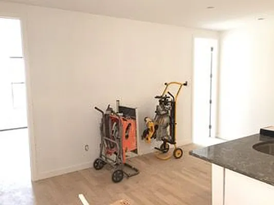 Rented by Tri Boro Terrace Realty | media 18