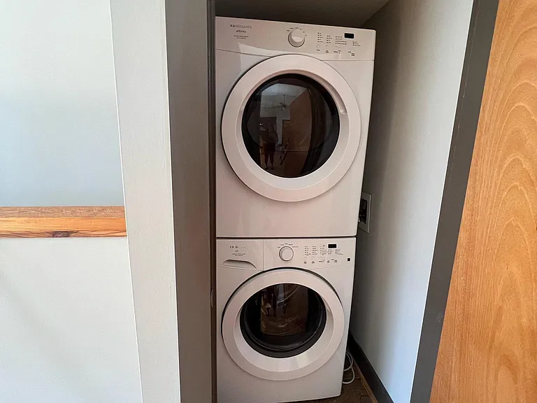 1125 Bainbridge St #15 — Photo 5