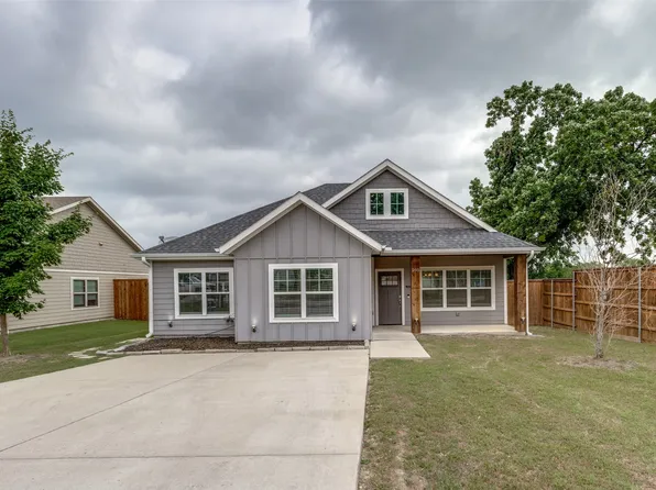205 W Travis St, Howe, TX 75459