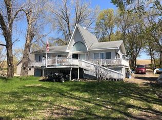 14715 E Eagle Lake Rd, Battle Lake, MN 56515