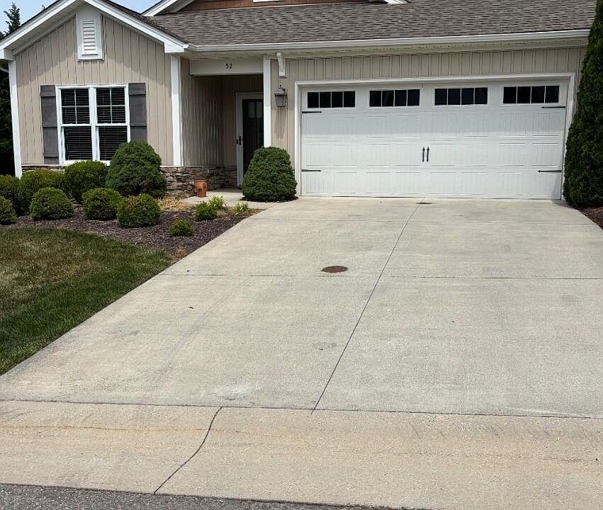 1st image of 52 Santo Ct