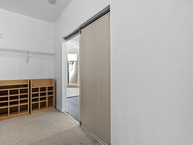 1831 Waldorf Dr — Photo 48