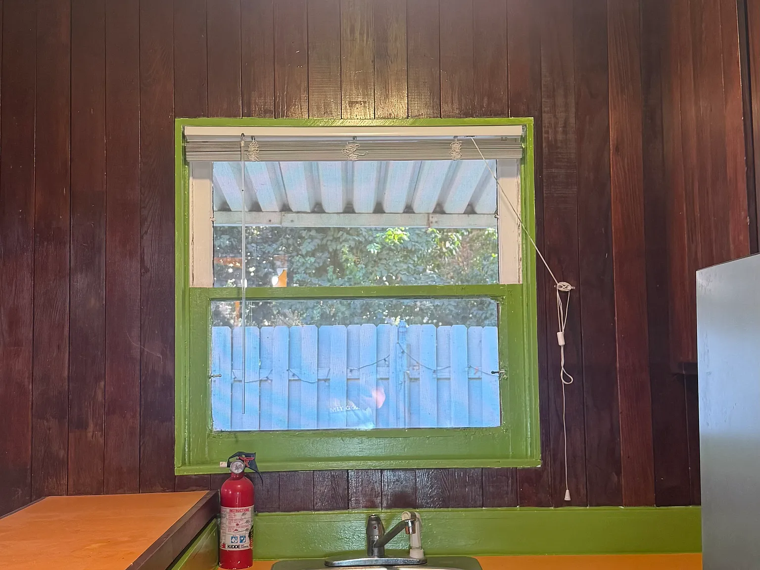 1 bed, 350 sqft, $2,300 — Photo 3