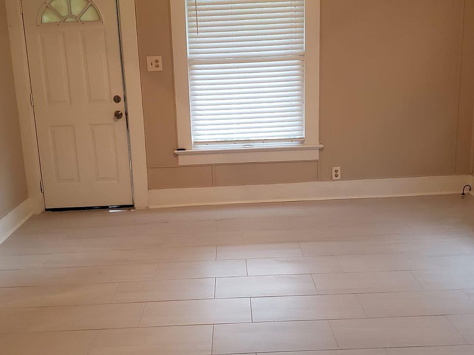 1st image of 1833 Broadway St #1833