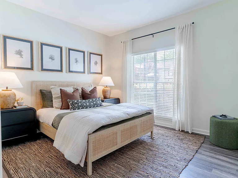 J501 Estates — Photo 9