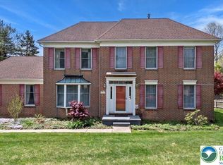 4607 Kathi Dr, Bethlehem, PA 18017