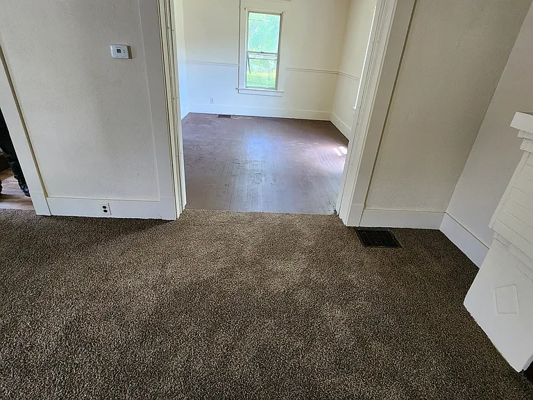 39 Eleanor Ave — Photo 8