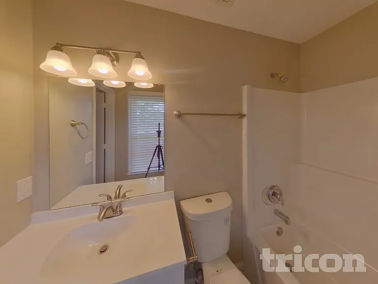 5235 W Calgary Rd — Photo 7