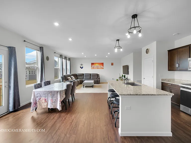 1398 Kessler Dr — Photo 12