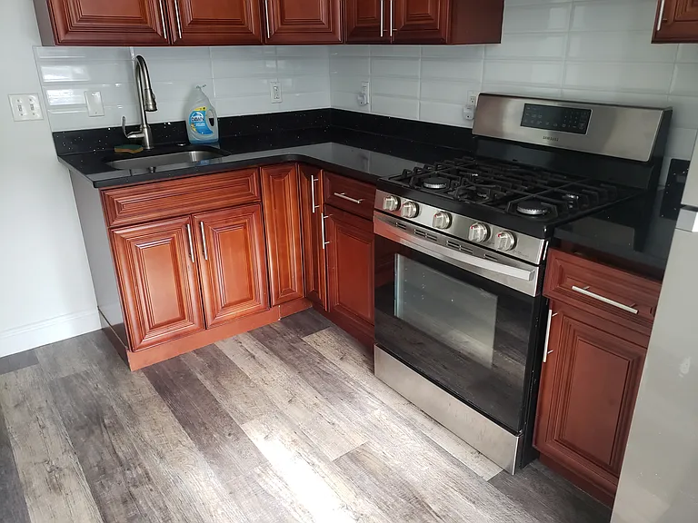 86-05 Northern Blvd #2F — Photo 4
