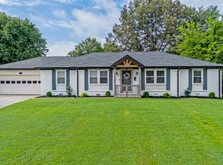 211 Wellsley Way, Paducah, KY 42003