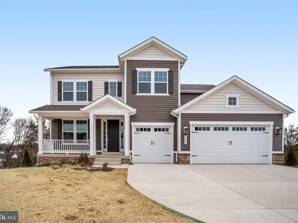 124 Marble Oak Dr, Fredericksburg, VA 22405