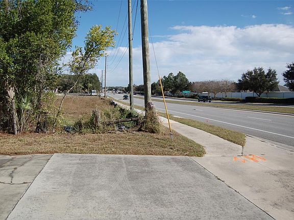 4th image of 223 COUNTY ROAD 466A